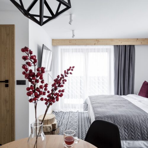 Apartament z aneksem kuchennym 4 Duży