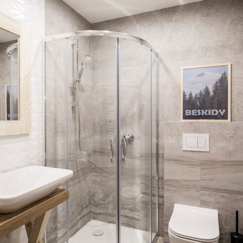 Apartament z aneksem kuchennym 7 Duży